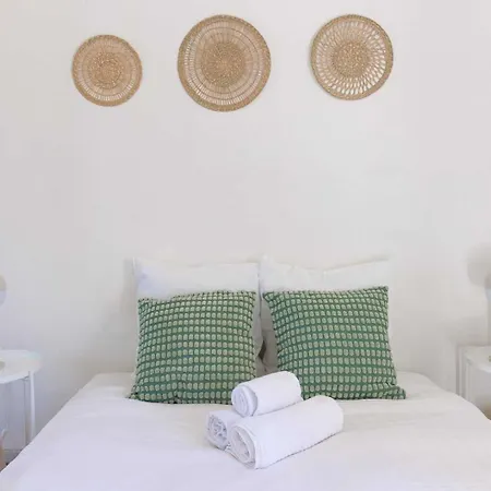 Elegant 2 - Bedroom Flat In * Cannes